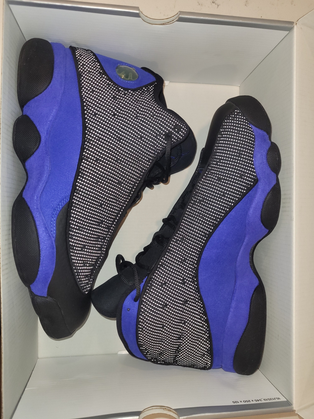 Air Jordan 13 Retro – Black/Hyper Royal